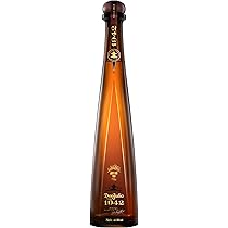 Amazon.co.jp: 【正規品】Don Julio 1942 750ml Boxed [Tequila Gift