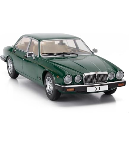 Amazon | WHITEBOX ジャガー ミニカー 1/24 JAGUAR マークⅡ 3.8 1959