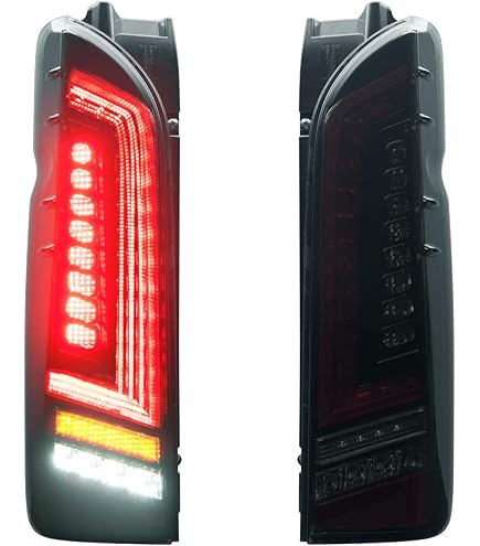 ハイエース　テールランプ　PRESTIGE FLEX 415 COBRA Amazon | ハイエース 200系 テールランプ 415COBRA LIGHT SABER