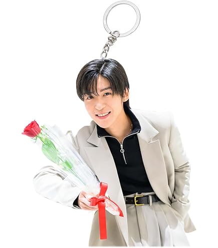 Amazon.co.jp: Snow Man 公式 生 写真（目黒蓮）SM03215 : ホビー
