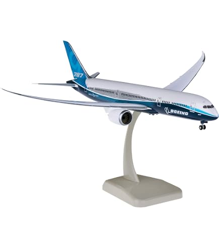 Amazon | ホーガンウイングス 1/200 ボーイング 747-8 ボーイング