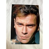リヴァー・フェニックス 翼の折れた天使　初版　帯付き　River Phoenix リヴァー・フェニックス: 翼の折れた天使 | ジョン グラット