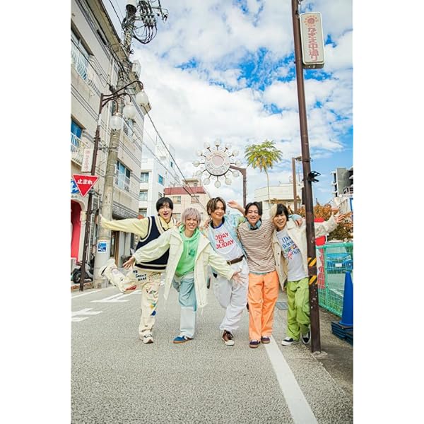 Amazon.co.jp: リアルピース2nd写真集『Piece by Piece』 : リアル