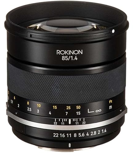 Sigma 28mm f/1.8 EX DG Aspherical Macro Large Aperture Wide