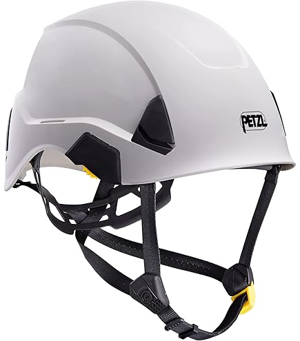 PETZL - ペツル PETZL ストラトベント STRATOVENT ヘルメット STRATO® VENT, Lightweight and ventilated helmet - Petzl USA