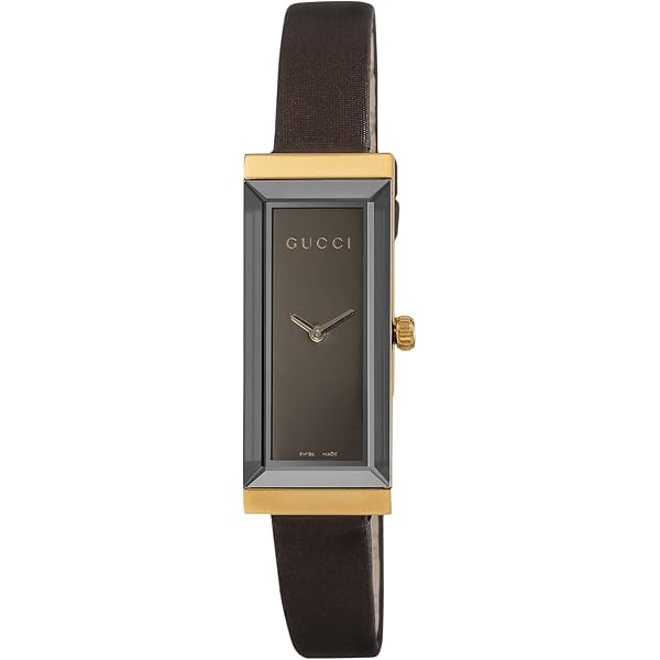 Amazon.co.jp: [グッチ] 腕時計 1900 ブラック文字盤 YA019522 並行