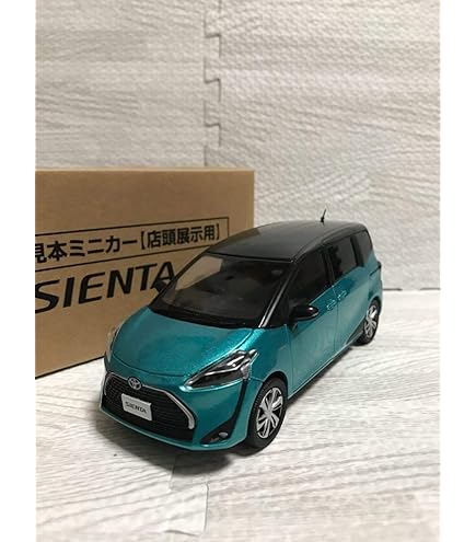 Amazon | 1/30 ミニカー 新型シエンタ 2022 非売品 カラーサンプル