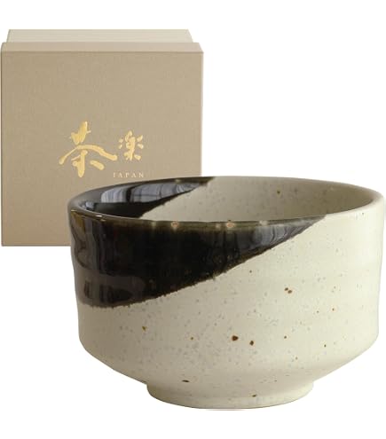 Amazon.co.jp: 八代 加藤宇助 志野茶碗 秋坂窯 共箱 共布 栞 茶道具