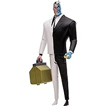 バットマン・アドベンチャー　ハイエンド1/6スケール可動式フィギュア 映画『ザ・フラッシュ』よりベン・アフレック扮する「バットマン