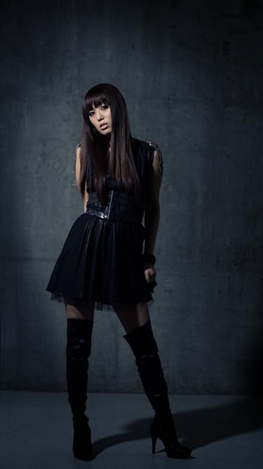 女性声優 - 進撃の巨人EDテーマ 美しき残酷な世界を歌う日笠陽子さん。