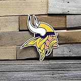 NCAA 12インチスチールLasercut CollegeチームスポーツSign寮の部屋、男、ガレージ洞窟