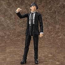 岸辺露伴 (ルーヴル) SHFiguarts 高橋一生 レビュー】S.H.Figuarts 岸辺露伴（映画『岸辺露伴 ルーヴルへ