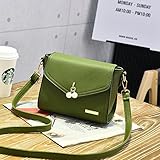 おしゃれ　斜め掛け 肩掛け デート ショルダーバッグ　レディースバッグ  クラッチ 結婚式 二次会 パーティー フォーマル チェーン付 バッグ (黒い)