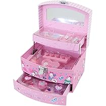 mioちゃん雑貨コスメセット SHOBIDO KIDS」よりシーンに合わせた本格