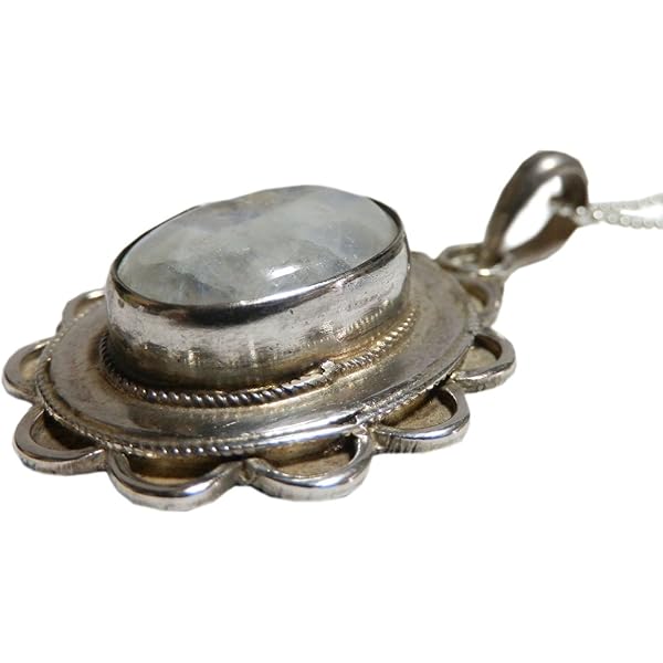 Amazon.co.jp: 翡翠 翡翠 中国漢王朝 英雄 関関東 お守りペンダント