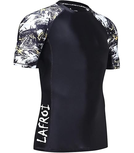 Amazon | GRIT×LUTADOR×COBRA 2212 HALF SLEEVE RASH GUARD