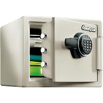 Amazon｜SENTRY (セントリー) 1時間耐火金庫 22.8L A4ファイル