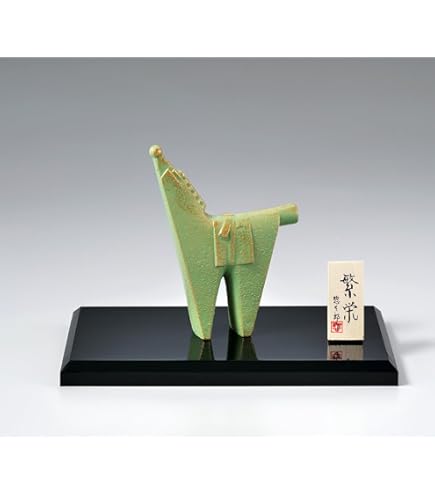 干支午の置物　栄哲　三枝惣太郎作　R7製造 Amazon.co.jp: 干支置物 午 馬 うま 鋳鉄製 三枝惣太郎作 栄哲（えいて
