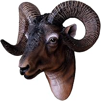 羊の頭 ２色展開 白 黒 壁掛けアート モダン 彫刻 羊 頭 プラスチック彫刻 efa911ce049f4df300f2620e8135c4