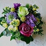 フラワー ギフト 誕生日 アレンジメント ブルー パープル 青 紫系 誕生日お祝いに 季節のお花を使った生花 フラワーアレンジメント Happy birthday ピック付