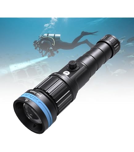 Amazon.co.jp: XTAR ダイビングライト D40 ZOOM KIT 1600ルーメン 水深