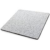 ペット用 ひんやりマット（ベッド） 40×40×1.3センチ 【独自の特殊ノンスリップ加工】 犬 猫 丸洗い 日本製 ほど良い涼しさにペットうっとり ペットさん大よろこび 魔法の暑い夏に洗えるクールなマットで安心の日本製【耐久性 のA級品です】 大自