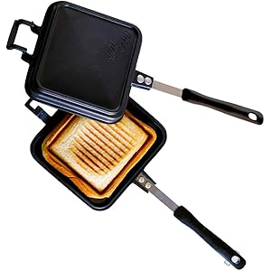 アイリスオーヤマ 具だくさん ホットサンドメーカー 直火式 ガス火専用 シングル 内側プレス お手入れ簡単 ブラック 1…