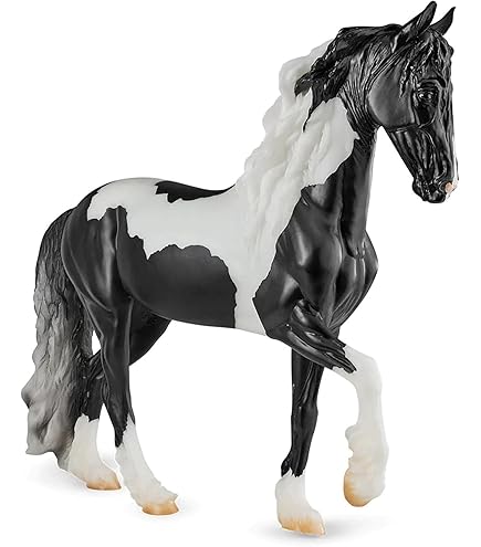 Amazon.co.jp: Breyer Horses Traditonalシリーズ | モハーヴェ