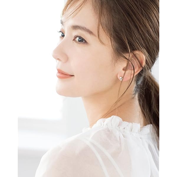 Amazon.co.jp: 中村ゆり写真集 『 made in…? 』 : 横浪 修: Japanese Books