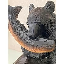 熊置物真鍮製，工藝美術品，高18.5cm，重4500克。 熊置物真鍮製，工藝美術品，高18.5cm，重4500克。
