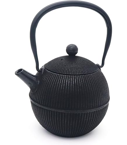 Amazon｜南部鉄器 急須 : 壱鋳堂 ティーポット雫 Shizuku 0.65L