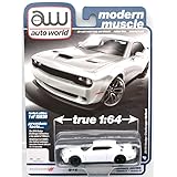 auto world 1:64SCALE PREMIUM RELEASE "2018 DODGE CHALLENGER HELLCAT (WHITE KNUCKLE)" オートワールド 1：64スケール プレミアム・リリース 「2018 ダッジ・チャレンジャー・ヘルキャット (ホワイト・ナックル)」