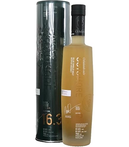 Amazon.co.jp: オクトモア 15.3 アイラ・バーレイ 700ml 61.3% : 食品