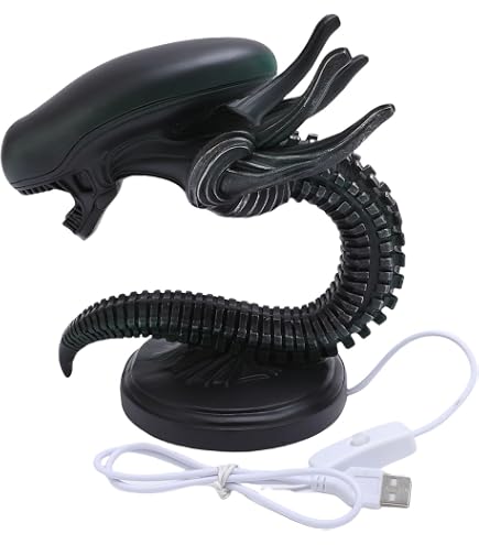Amazon.co.jp : WAN TAI UFOランプ 光るエイリアンフィギュア付き – SF