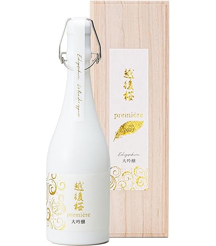 Amazon.co.jp: 勝駒 大吟醸 720ml 桐箱入り : 食品・飲料・お酒