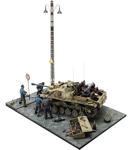 Amazon | ミニアート 1/35 ハリコフ 1943 路面電車＆三号突撃砲G