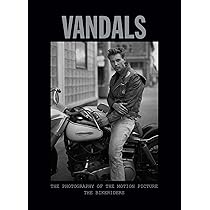 The Seventh Dog Danny Lyon (洋書) ダニー・ライオン Danny Lyon: The Seventh Dog | ON SUNDAYS