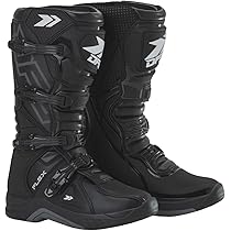 DFG モトクロスブーツ 24センチ とりあえずの1足” 3万円アンダーのDFGフレックスブーツを試す