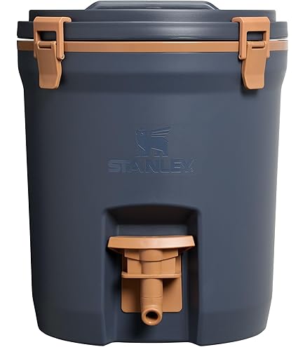 Amazon | STANLEY(スタンレー) ウォータージャグ 7.5L グリーン