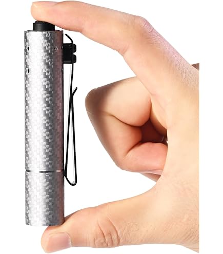 SKILHUNT EC200S-Mini UV Flashlight - 1400 Lumens, USB-C Rechargeable, 365nm UV Light, Compact EDC Light - View #14