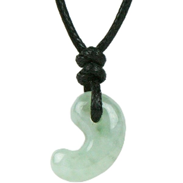 Amazon | 糸魚川翡翠（小滝産）飛龍勾玉 48g 証明書付き 伝統工芸士