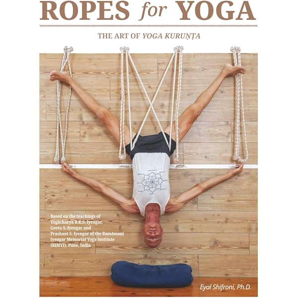 Amazon.co.jp: Art of Yoga : Iyengar, B. K. S.: 洋書