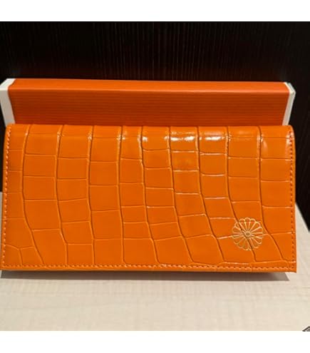 皇居限定 財布】イエロー レザー 二つ折り財布 黄色 がま口 2025年最新