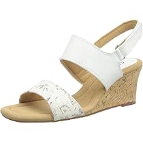 CLARKS ウエッジ ストラップ ホワイト サンダル 軽量 コルク Clarks ウエッジ サンダル ホワイト 軽量 コルク ストラップ 靴