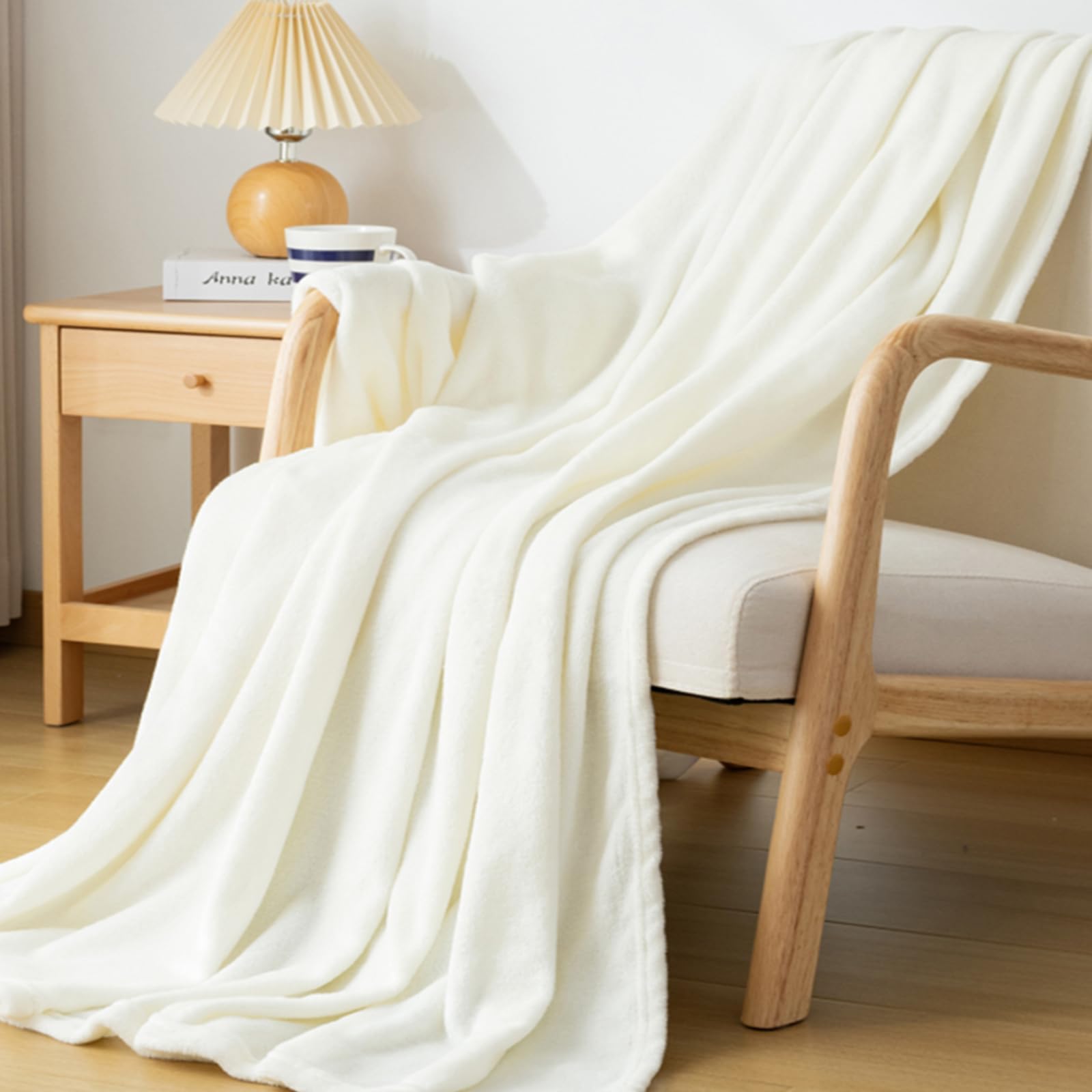 【値下げ】【600円】 fuwawa 秋冬用 フランネル掛け毛布 ダブル 180×200cm