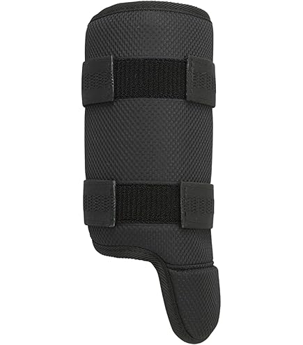Amazon | ベルガードファクトリージャパン フットガード 左 黒