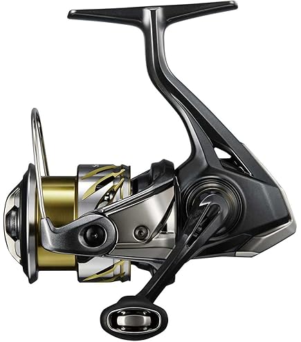 21ソアレXR C2000SSPG 楽天市場】シマノ(SHIMANO) スピニングリール 21 ソアレ XR