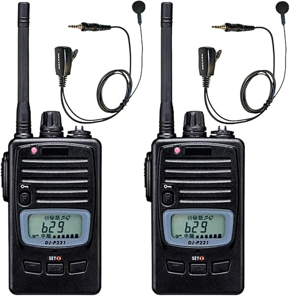 Special Low Power Walkie Talkie DJ-P221 (L/M) 47ch Repeater Compatible IP67 Dustproof and Waterproof + F.R.C. Earphone Microphone Set (DJ-P221M Middle Antenna 2 Units + Inner Type Earphone Microphone - 1