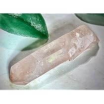 【チャネリング】虹入り✨　ピンク　レムリアンシード　クリスタル　原石 Amazon.co.jp: チャネリング虹入り ピンク レムリアンシード