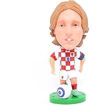 モドリッチ レアルマドリード　フィギュア　SOCCER STARZ モドリッチ レアルマドリード フィギュア SOCCER STARZ - メルカリ